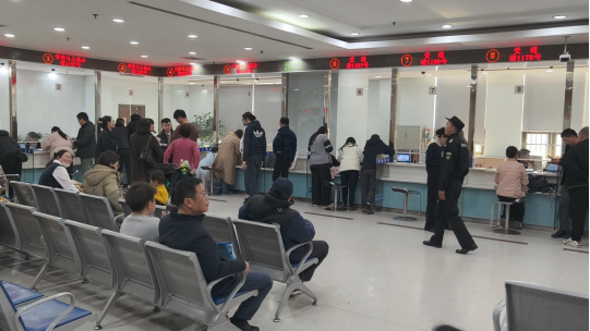 高效率配资开户 实探“金三”楼市！信心加速恢复，成交大幅回暖！