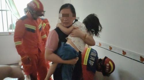 郑州配资网股票配资网址 萍乡上栗一孩童被困洗衣机 消防拆卸救援